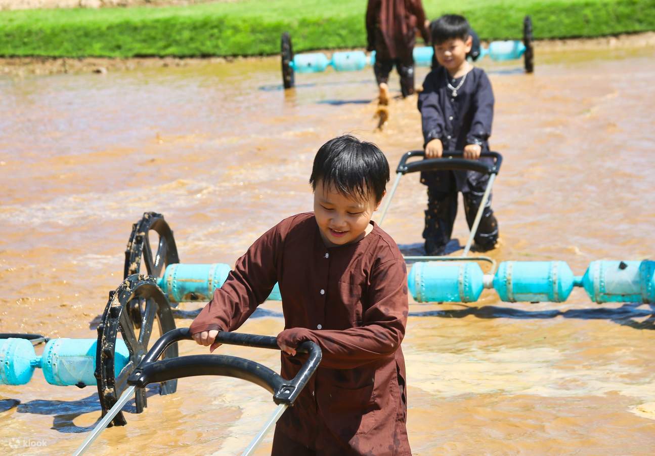 [Klook Độc Quyền] Vé Tham Quan Khu Du Lịch Happy Land Bến Lức Long An ...